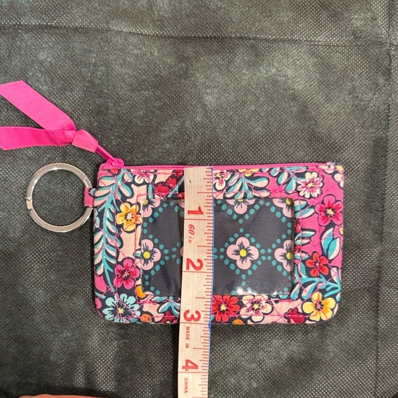 🔥Vera Bradley Floral Keychain Wallet with ID Window🔥 - Picture 5 of 6
